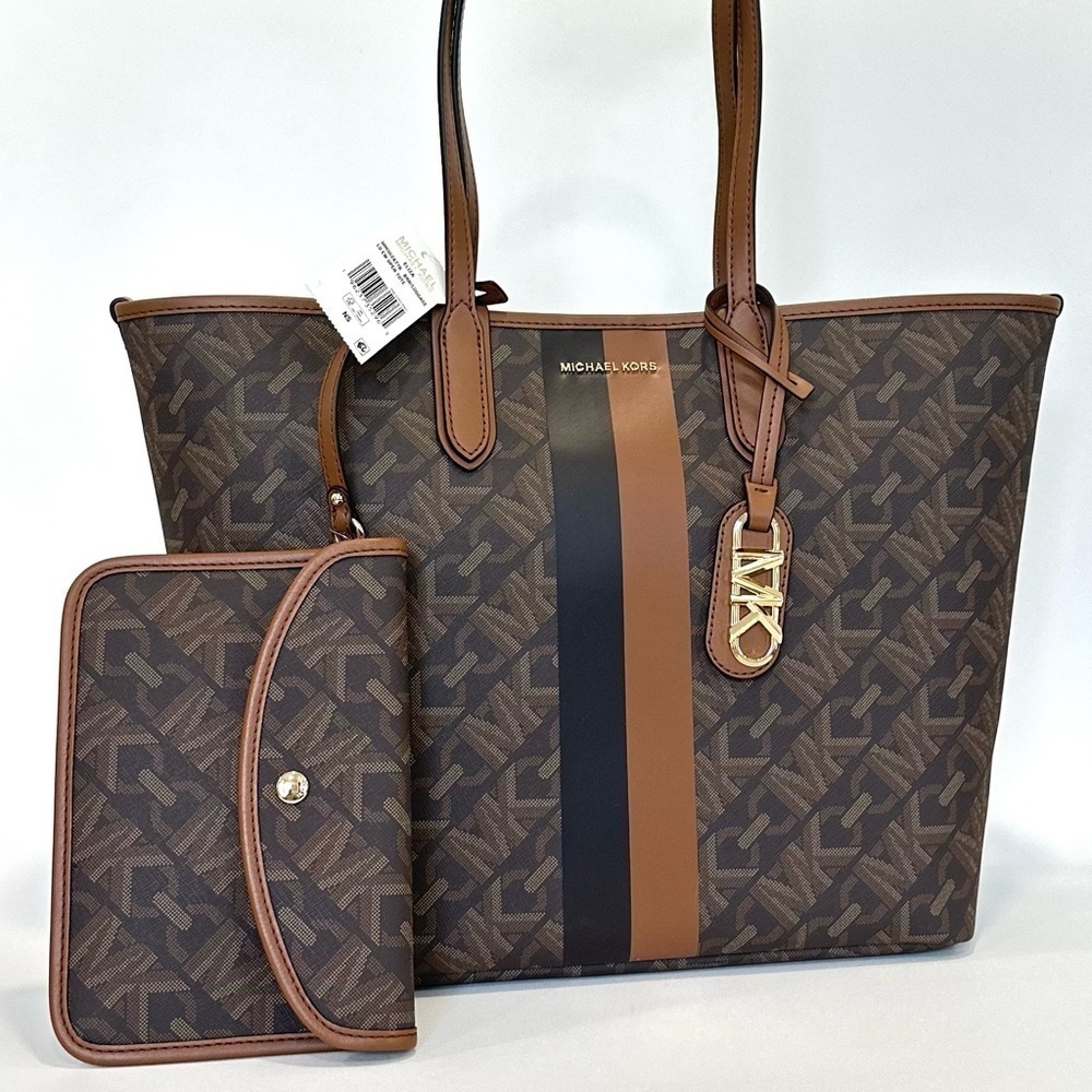 Michael Kors Tote Bag with pouch wallet - Picture 3 of 16
